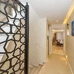 Gen Aparthotel 3*